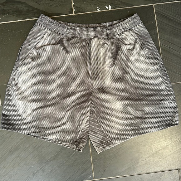 Lululemon Pace Breaker Linerless 7” Short - Picture 1 of 4
